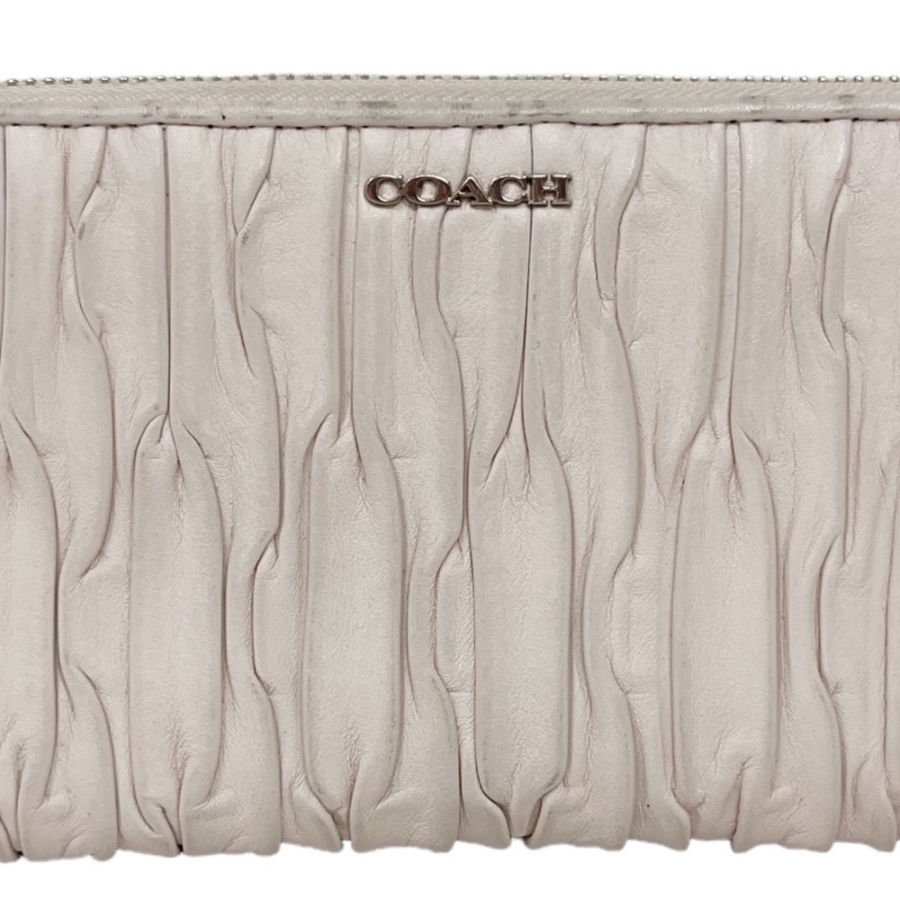 COACH Leather Ruched Wallet - RARE - Picture 2 of 16